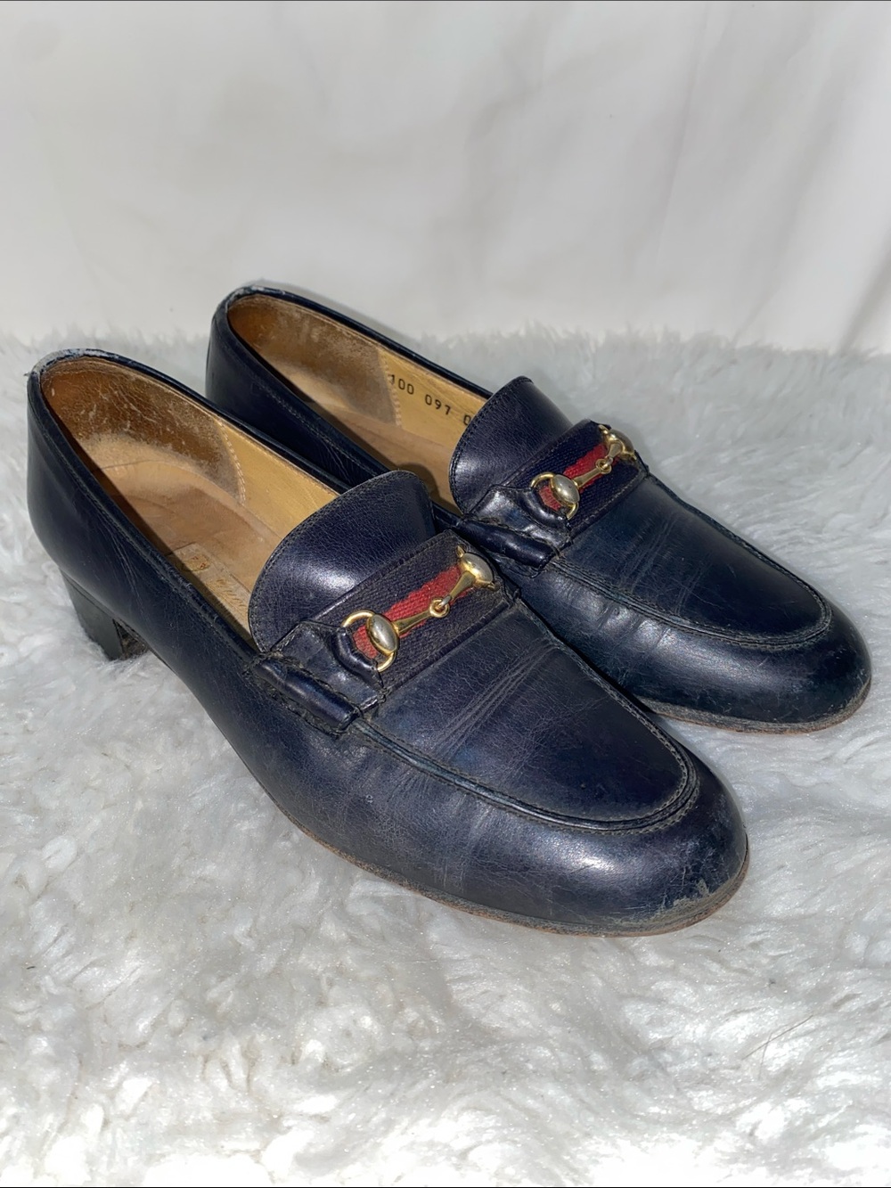 Vintage Gucci Classic Navy Leather Loafers with Horsebit Accent